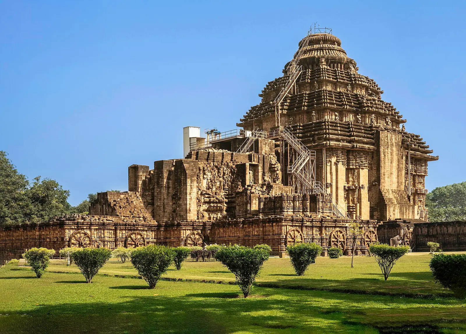 The Konark Sun Temple rising above its lawns on a clear day